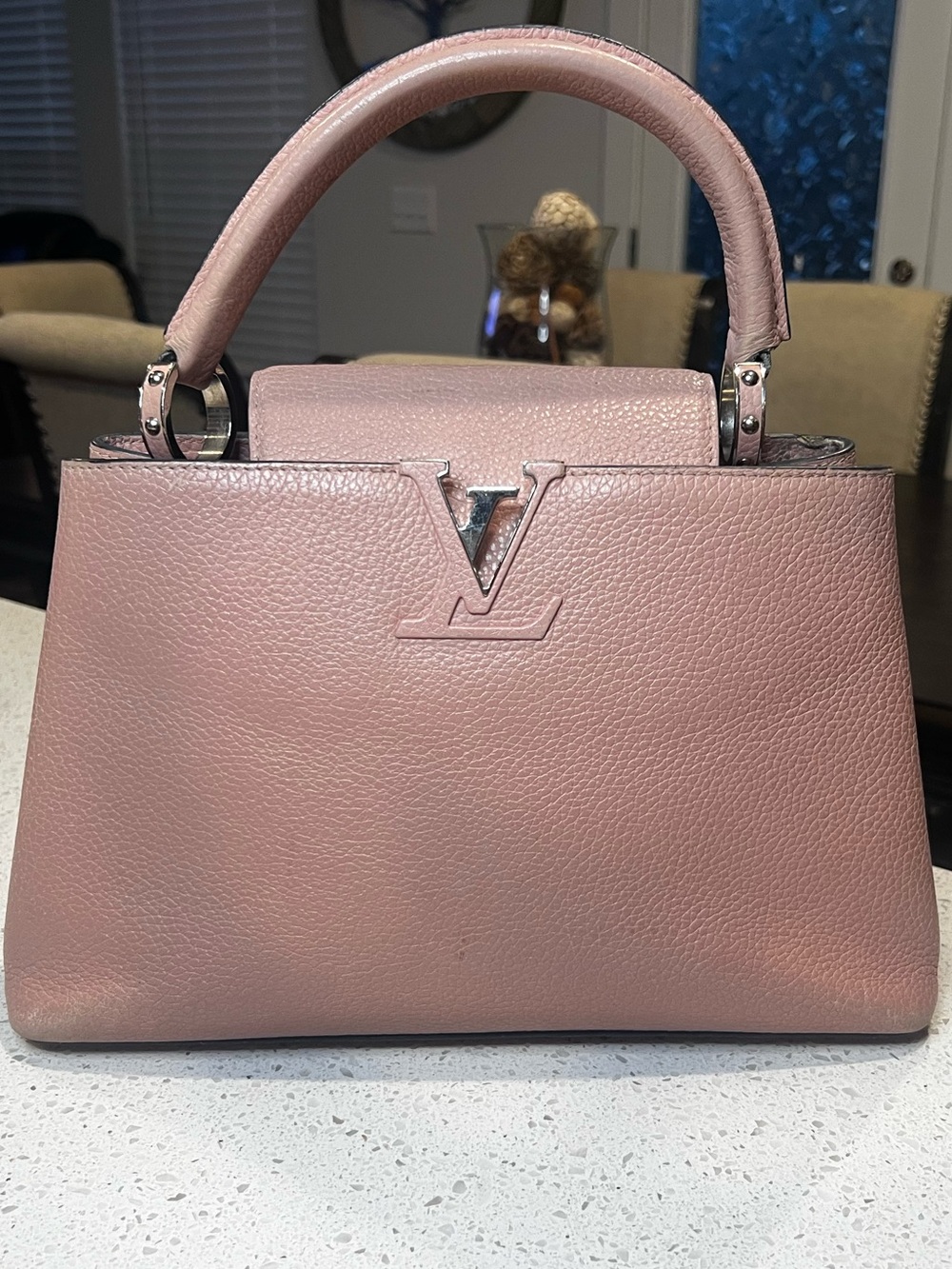 Louis Vuitton Capucines MM in Magnolia (blush pink) Taurillon leather